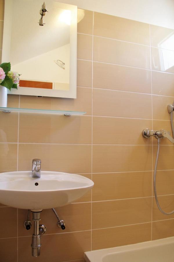 Apartments By The Sea Razanj, Rogoznica - 4253 Exterior foto